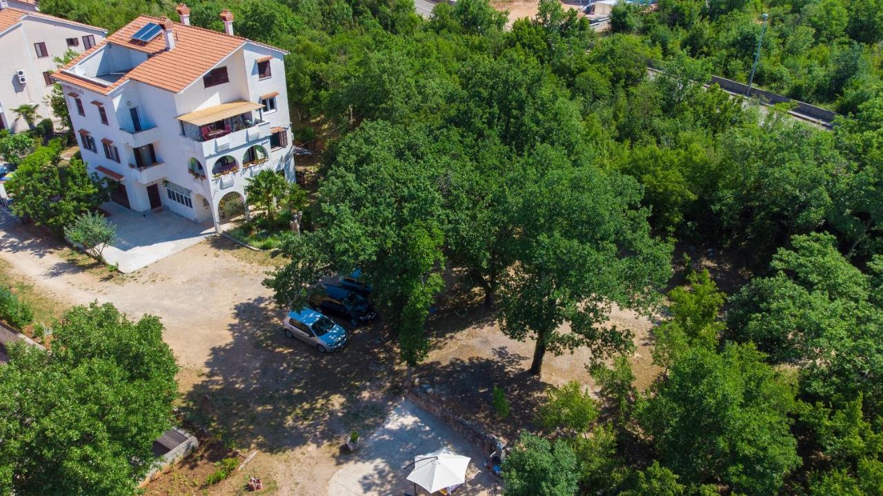 Apartman Mihael マリンスカ エクステリア 写真