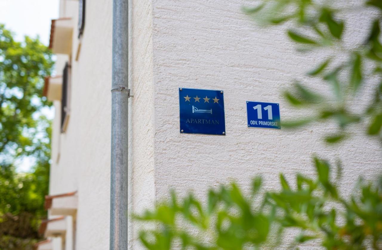 Apartman Mihael マリンスカ エクステリア 写真