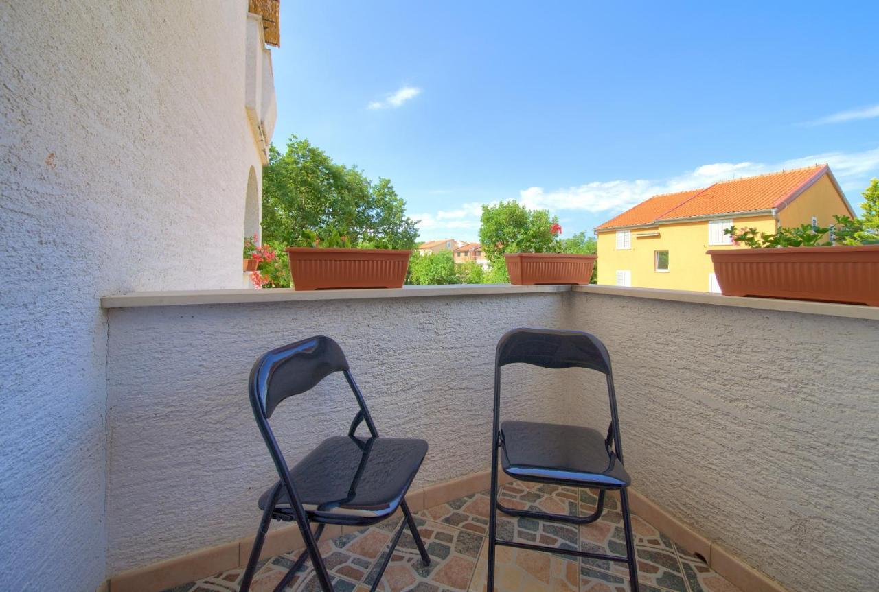 Apartman Mihael マリンスカ エクステリア 写真